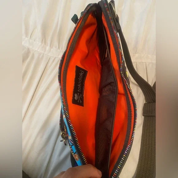 Tokidoki Bags 2009 Tokidoki
Celebrazione Carezza New Year belt bag bum bag - Picture 3 of 4